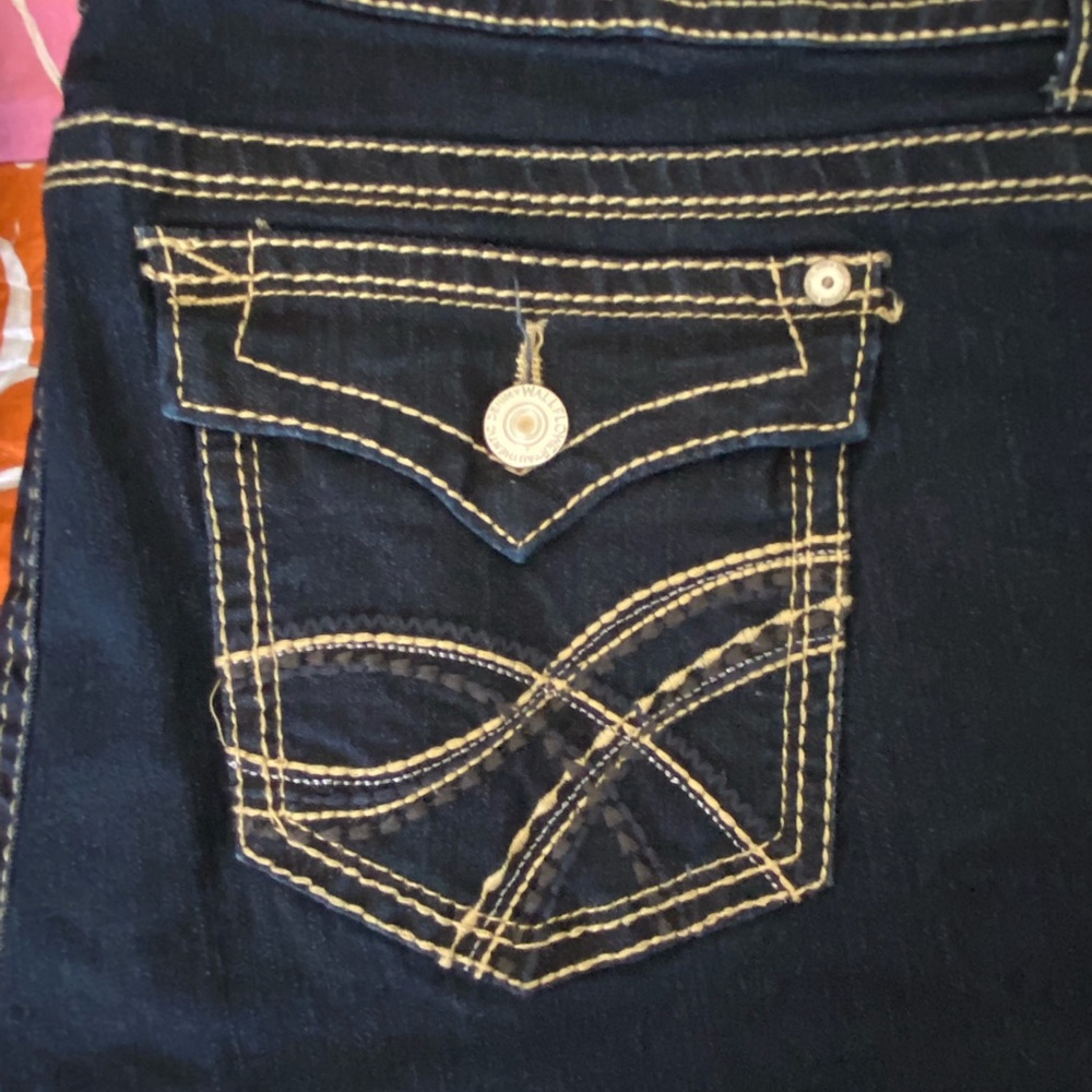 Wallflower jeans